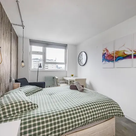 4-Bed Flat With Stunning Views Apartment London Exterior photo